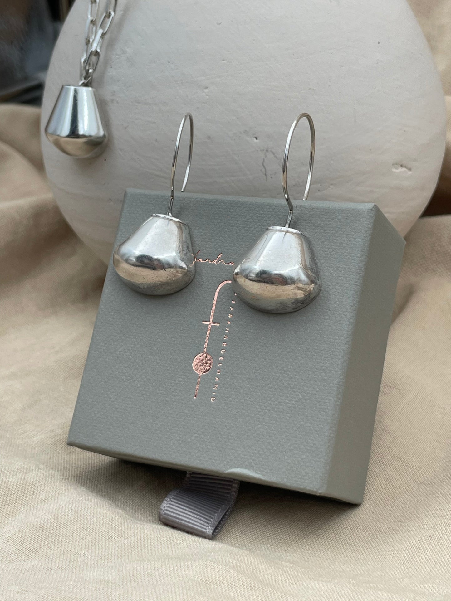 Half Round Bubble Form Earring