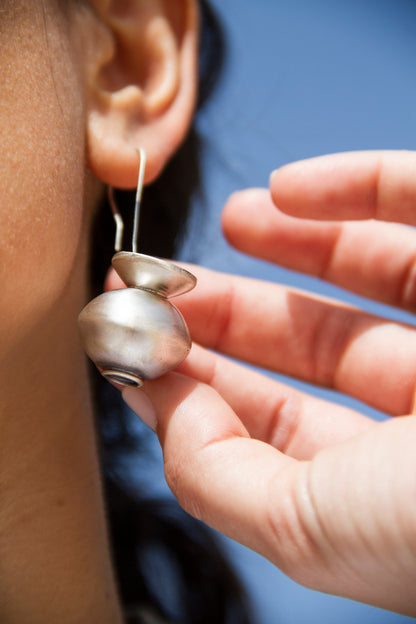 Full V-Bubble Form Earings