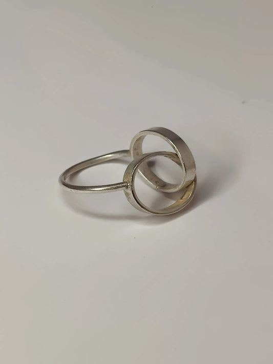 Double X Oval Ring